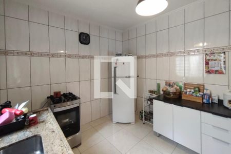Cozinha de casa à venda com 2 quartos, 180m² em Jardim Itatiaia, Campinas