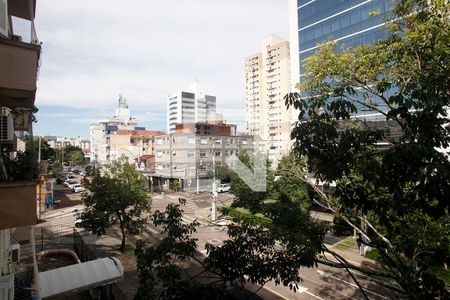Área de Serviço Vista de apartamento à venda com 2 quartos, 54m² em Santana, Porto Alegre