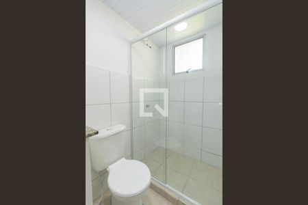 Banheiro Social de apartamento para alugar com 2 quartos, 50m² em Campo Comprido, Curitiba