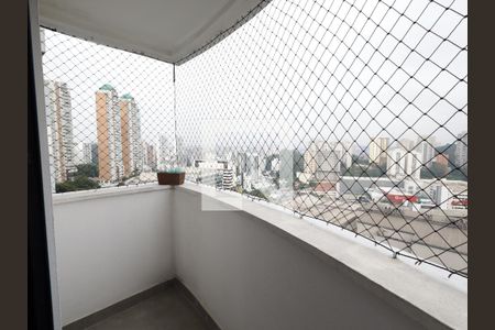 Varanda da suíte de apartamento para alugar com 1 quarto, 60m² em Vila Andrade, São Paulo