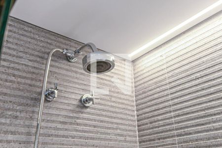 Banheiro de kitnet/studio à venda com 1 quarto, 33m² em Jardim das Acacias, São Paulo