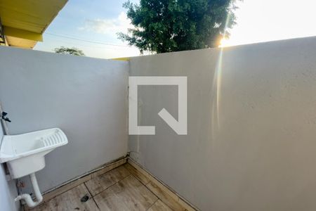 Varanda de casa para alugar com 1 quarto, 48m² em Vila Urussai, Duque de Caxias