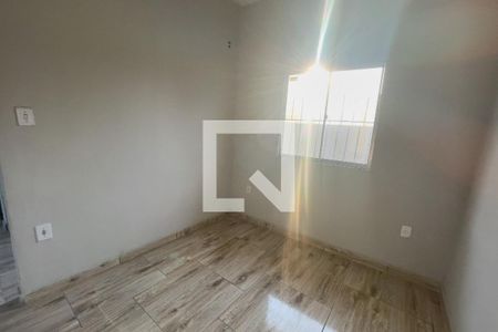 Quarto de casa para alugar com 1 quarto, 51m² em Vila Urussai, Duque de Caxias