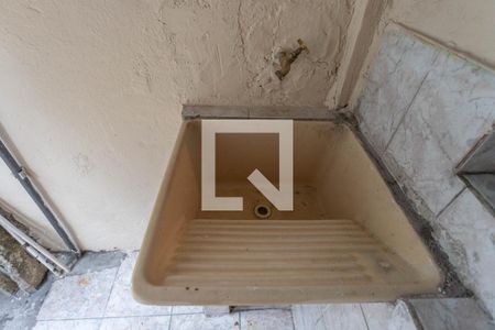 Área de serviço de casa para alugar com 1 quarto, 20m² em Taboão, Diadema