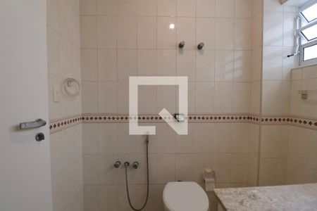 Banheiro Suíte de apartamento para alugar com 4 quartos, 135m² em Vila Maia, Guarujá