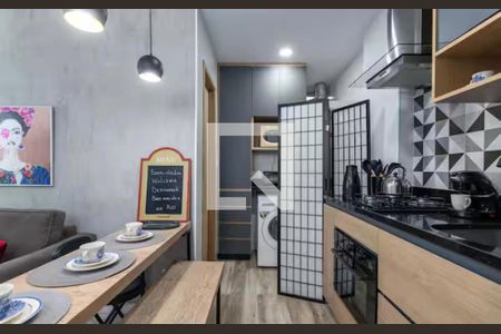 Cozinha  de apartamento para alugar com 1 quarto, 36m² em Copacabana, Rio de Janeiro