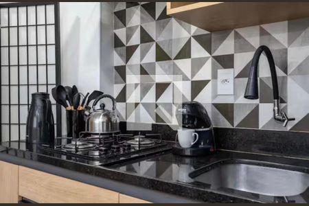 Cozinha  de apartamento para alugar com 1 quarto, 36m² em Copacabana, Rio de Janeiro