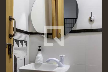Lavabo de apartamento para alugar com 1 quarto, 36m² em Copacabana, Rio de Janeiro