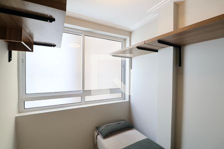 Quarto de Serviço de apartamento para alugar com 3 quartos, 85m² em Centro, Guarujá