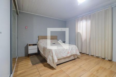 Quarto 1 de casa à venda com 2 quartos, 200m² em Cristal, Porto Alegre