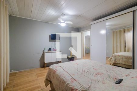 Quarto 1 de casa à venda com 2 quartos, 200m² em Cristal, Porto Alegre