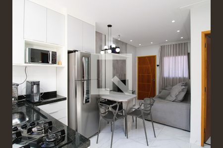 Cozinha de apartamento à venda com 2 quartos, 35m² em Vila Nelson, São Paulo