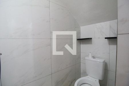 Lavabo de casa de condomínio para alugar com 2 quartos, 160m² em Taquara, Rio de Janeiro