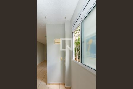 Área de Serviço de apartamento para alugar com 2 quartos, 58m² em Chacaras Reunidas Santa Terezinha, Contagem
