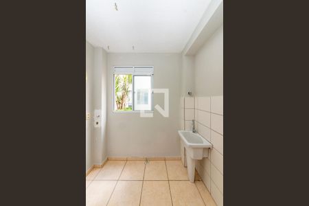 Área de Serviço de apartamento para alugar com 2 quartos, 58m² em Chacaras Reunidas Santa Terezinha, Contagem