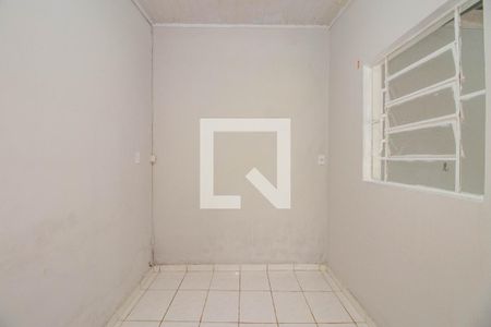 Edícula - Quarto de casa à venda com 2 quartos, 330m² em Sarandi, Porto Alegre