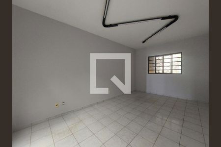 Sala  de casa à venda com 5 quartos, 230m² em Indianópolis, São Paulo