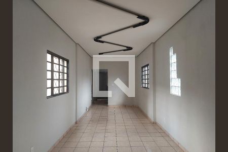 Quarto 2 de casa à venda com 5 quartos, 230m² em Indianópolis, São Paulo