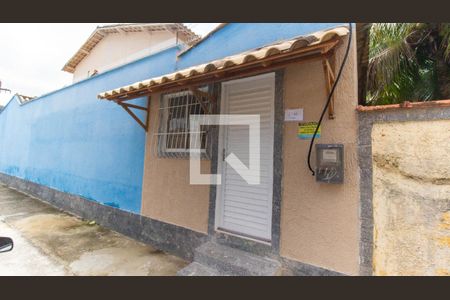 Fachada de casa à venda com 5 quartos, 230m² em Itaipu, Niterói