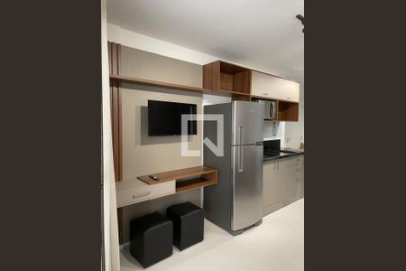 Sala de kitnet/studio para alugar com 1 quarto, 27m² em Sumarezinho, São Paulo