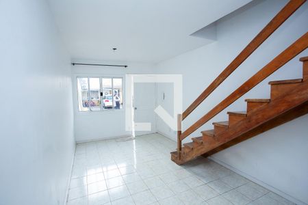 Sala de casa de condomínio para alugar com 2 quartos, 80m² em Rio Branco, Canoas