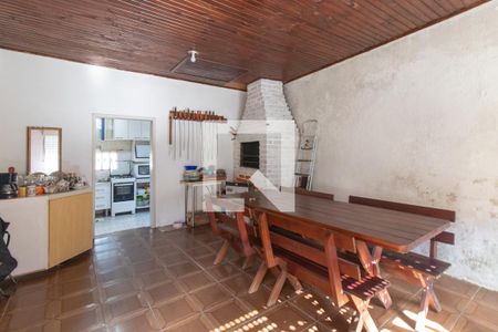 Churrasqueira de casa à venda com 3 quartos, 502m² em Campo Novo, Porto Alegre