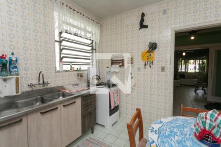 Cozinha de casa à venda com 3 quartos, 220m² em Sarandi, Porto Alegre
