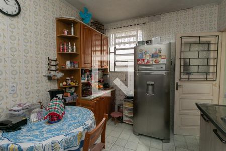 Cozinha de casa à venda com 3 quartos, 220m² em Sarandi, Porto Alegre
