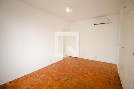 Suíte 1 de casa à venda com 5 quartos, 290m² em Vila Madalena, São Paulo