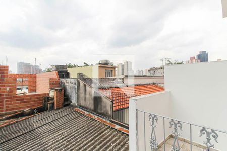 Varanda do Quarto 1 de casa para alugar com 2 quartos, 140m² em Quinta da Paineira, São Paulo
