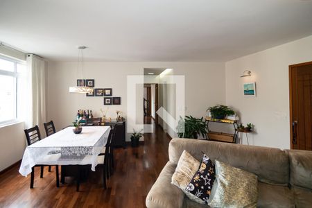 Sala de apartamento para alugar com 3 quartos, 140m² em Bela Vista, São Paulo
