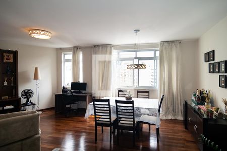 Sala de apartamento para alugar com 3 quartos, 140m² em Bela Vista, São Paulo