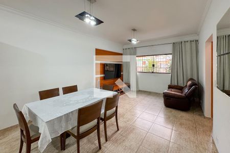 Sala de casa à venda com 2 quartos, 300m² em Vila Firmiano Pinto, São Paulo