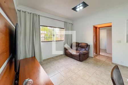 Sala de casa à venda com 2 quartos, 300m² em Vila Firmiano Pinto, São Paulo