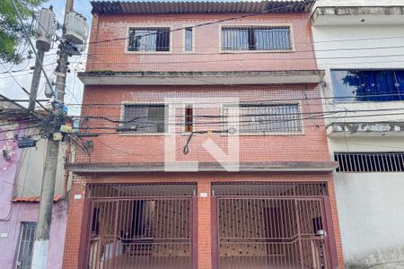 Fachada de casa à venda com 2 quartos, 300m² em Vila Firmiano Pinto, São Paulo