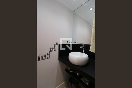 Lavabo de apartamento para alugar com 2 quartos, 100m² em Pinheiros, São Paulo