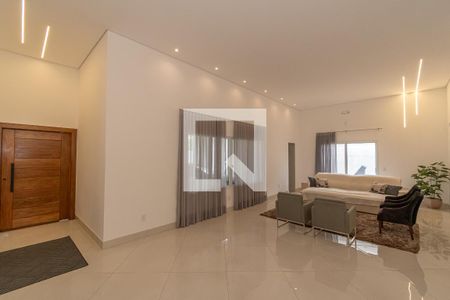 Sala de Estar de casa de condomínio para alugar com 4 quartos, 499m² em Condomínio Chácara Grota Azul, Hortolândia