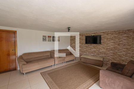 Sala de TV - Piso Inferior de casa de condomínio para alugar com 4 quartos, 499m² em Condomínio Chácara Grota Azul, Hortolândia