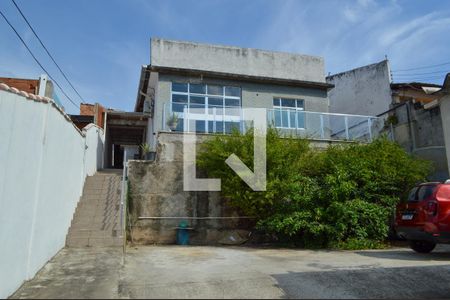 Fachada de casa à venda com 3 quartos, 408m² em Curicica, Rio de Janeiro