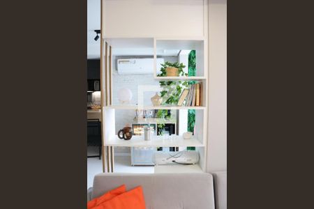 Sala de estar de apartamento para alugar com 1 quarto, 54m² em Usina Piratininga, São Paulo