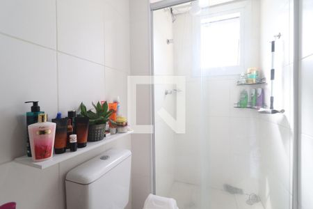 Banheiro de apartamento à venda com 2 quartos, 63m² em São Jorge, Novo Hamburgo