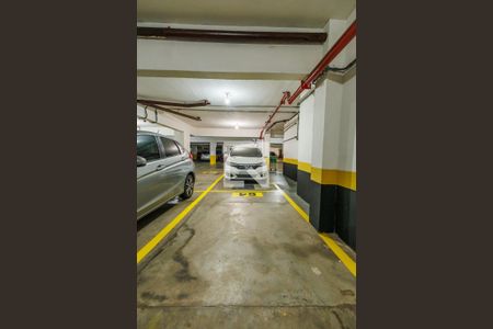 Área comum - Estacionamento de apartamento para alugar com 3 quartos, 170m² em Centro, Taubaté