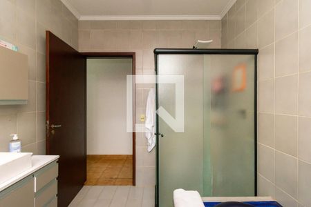 Banheiro de casa à venda com 3 quartos, 167m² em Vila Lucia, São Paulo