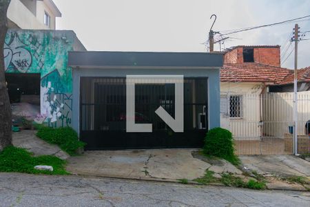 Fachada de casa à venda com 3 quartos, 167m² em Vila Lucia, São Paulo