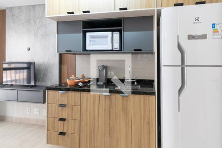 Cozinha de apartamento para alugar com 1 quarto, 29m² em Jardim Prudência, São Paulo