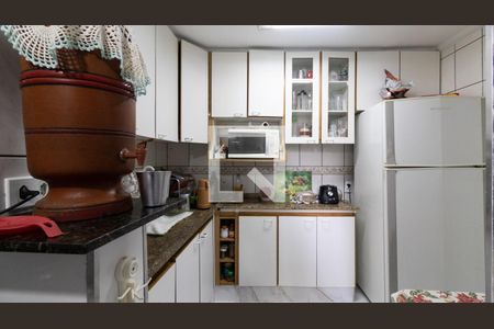 Cozinha de casa à venda com 3 quartos, 389m² em Vila Nhocuné, São Paulo