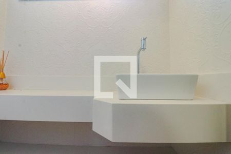 Lavabo de casa à venda com 3 quartos, 280m² em Jardim Itu, Porto Alegre