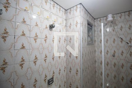 Banheiro de apartamento à venda com 2 quartos, 50m² em Vila Gustavo, São Paulo