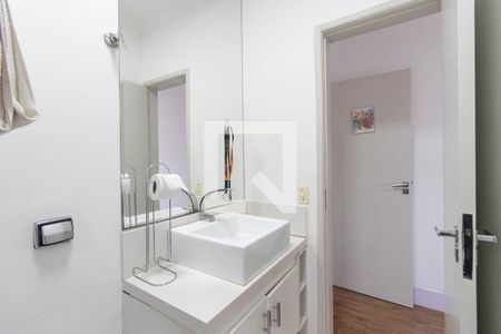 Banheiro da Suíte 3 de casa à venda com 3 quartos, 310m² em Vila Gustavo, São Paulo