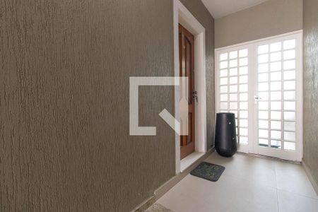 Hall de entrada de casa para alugar com 3 quartos, 310m² em Vila Gustavo, São Paulo